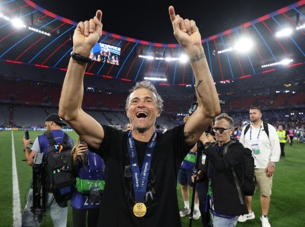 车优配 黄健翔：请尊称恩里克为南墙灯神，说服人的从来不是道理而是南墙